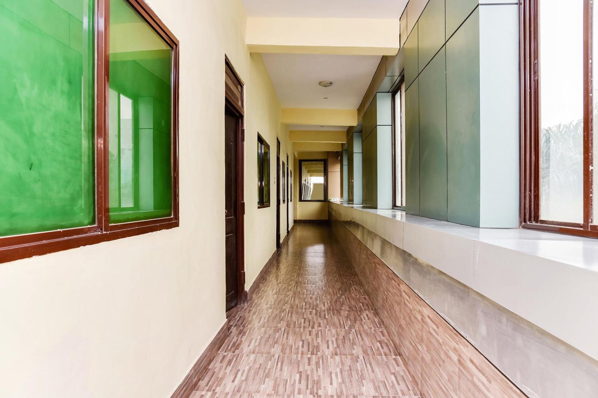Oyo Hotel Avani Palace Bhopal Esterno foto
